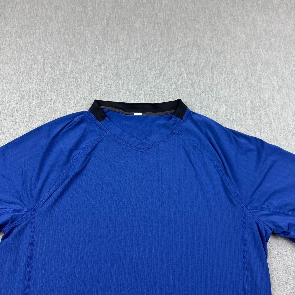 Lululemon Shirt Mens Small Blue Stretch Performance Running Athletic Gym Workout